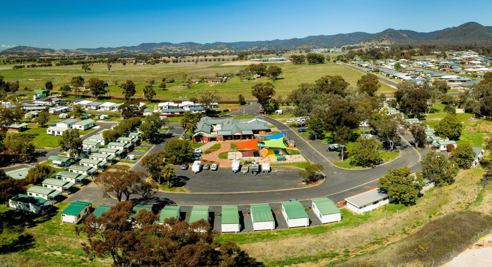 Big4 Mudgee Holiday Park Exterior foto